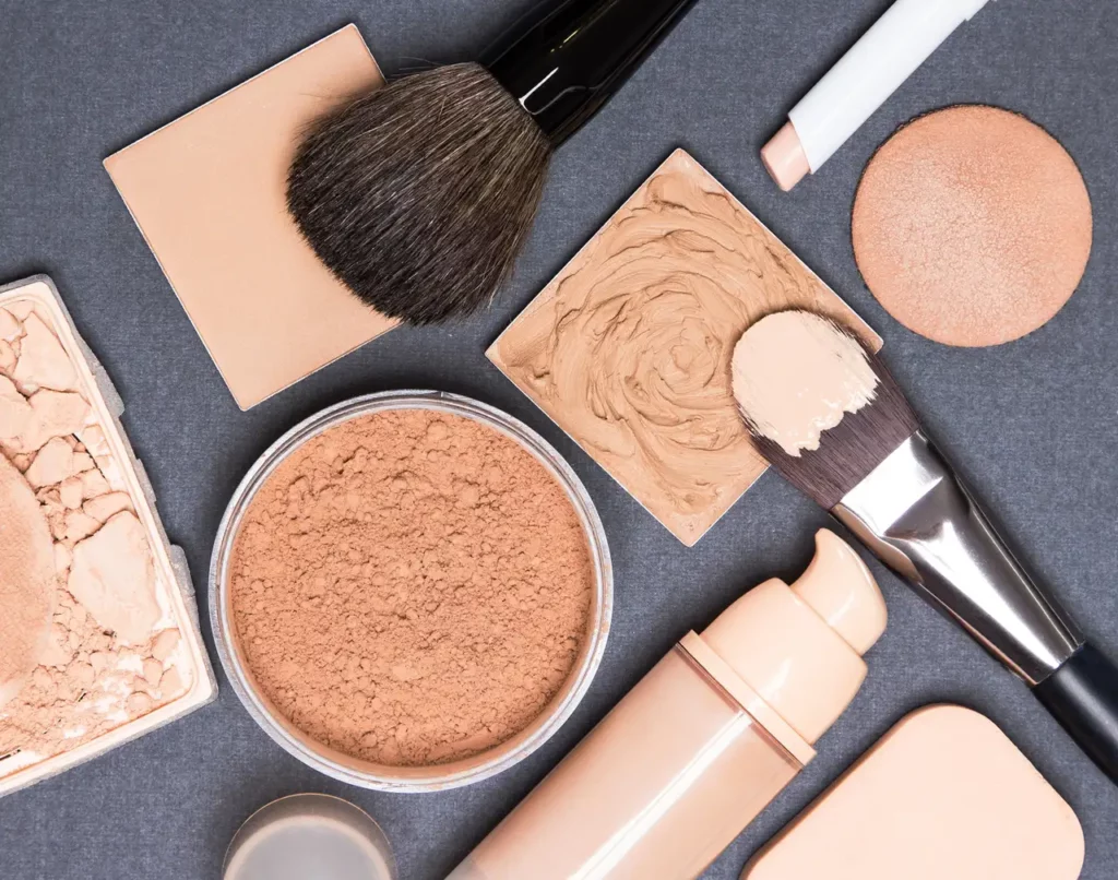 How to Clean Makeup Bag