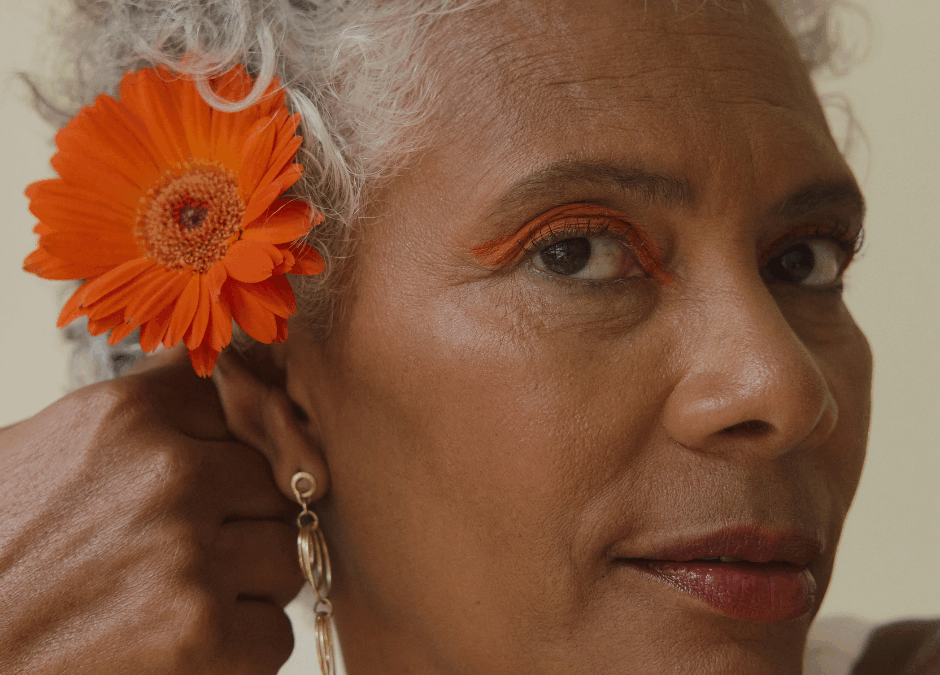 💫 Embracing Every Age: Inside the Age-Agnostic & Pro-Aging Beauty Movement with healthy aging tips