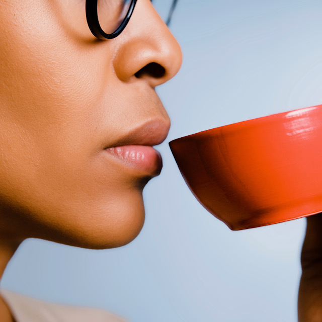🫖 Sipping Beauty: The Anti-Aging Teas You Need This August